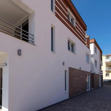 2 Bedroom Beautiful In * Vodice