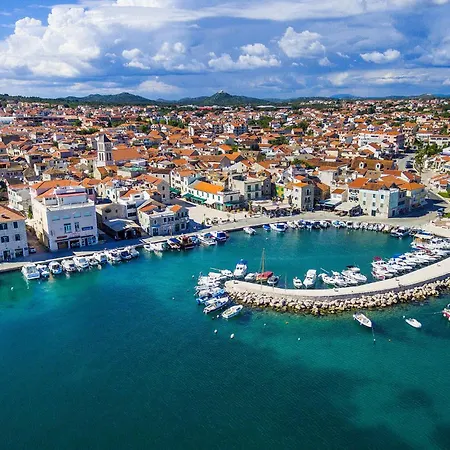 2 Bedroom Stunning In Apartment Vodice