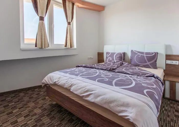 Daire 2 Bedroom Beautiful In *