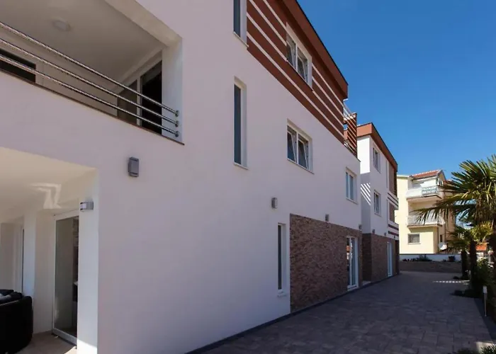 2 Bedroom Beautiful In * Vodice