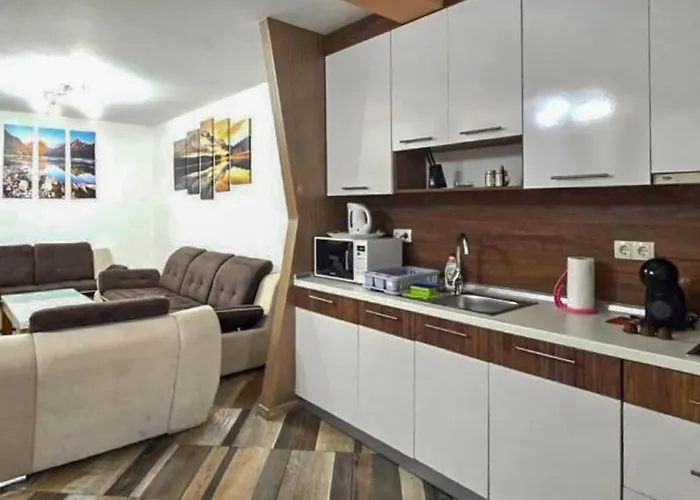 2 Bedroom Beautiful In Appartamento *