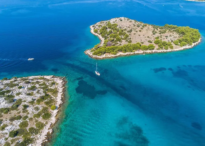 2 Bedroom Beautiful In